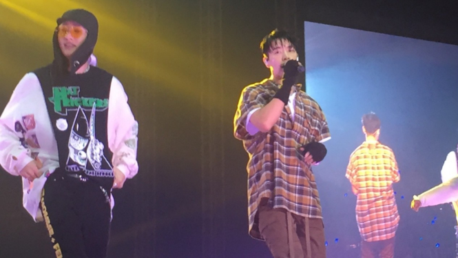 Super Junior Donghae dan Eunhyuk di Super K-Pop Festival Indonesia