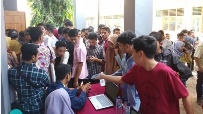 “30 Perusahaan terlibat dalam kegiatan Job Matching Fair yang diinisiasikan oleh SMKN 1 Taliwang bersama SMK aliansi di KSB dan Kabupaten Sumbawa”