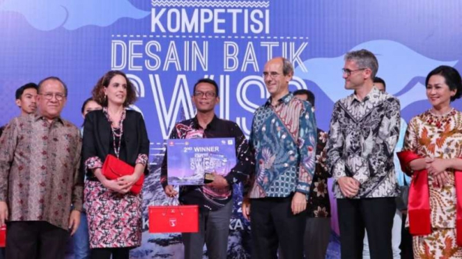 Kompetisi Desain Batik Swiss
