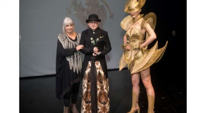 Rinaldy Yunardi menangkan penghargaan World of WearableArt Awards 2019