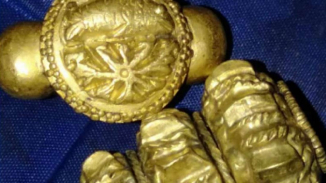 Harta karun yang ditemukan di Ogan Komering Ilir (OKI) Sumsel
