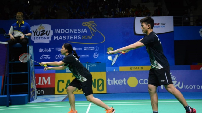 Indonesian mixed doubles Adnan Maulana/Mychelle Crhystine Bandaso