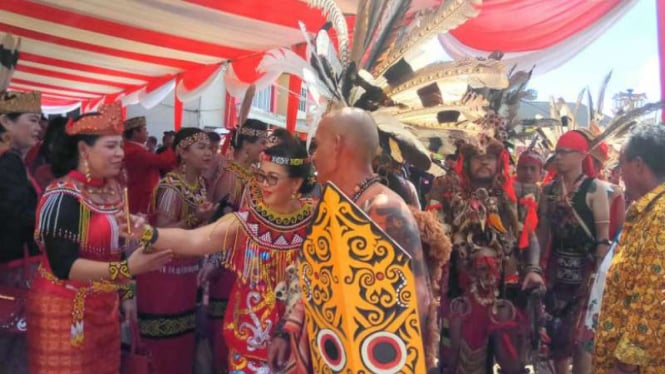  Arti  Tato  bagi Suku Dayak  Kalimantan 