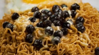 Protes Netizen, Ada Indomie Pakai Boba