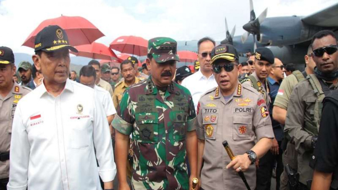 Menkopolhukam Wiranto bersama Kapolri dan Panglima TNI di Wamena
