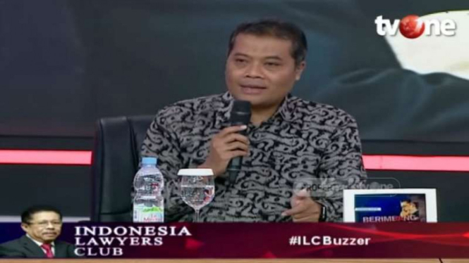 Pemimpin Redaksi Koran Tempo, Budi Setyarso dalam program ILC tvOne.