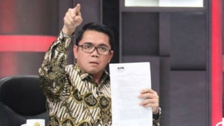 Dikecam Sebut Prof Emil Salim Sesat, Ini Penjelasan Arteria Dahlan