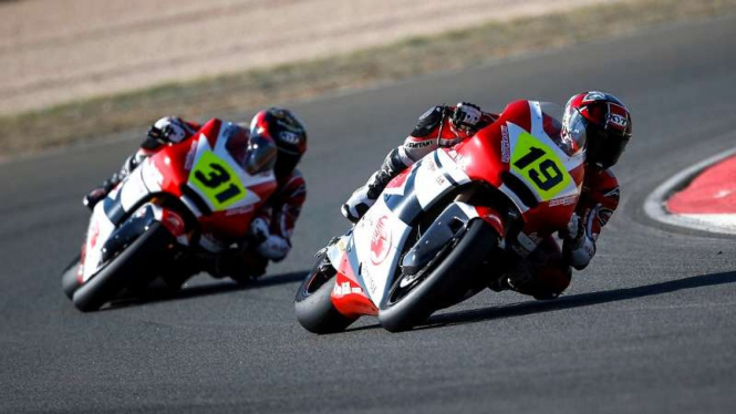 Dua Pembalap AHRT berlaga di CEV Moto2 European Championship Sirkuit Albacete.