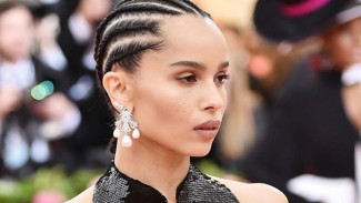 Zoe Kravitz Jadi Catwoman, Pasangan Robert Pattinson dalam The Batman
