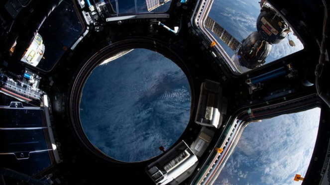 Foto Bumi dari Stasiun Antariksa Intenasional
