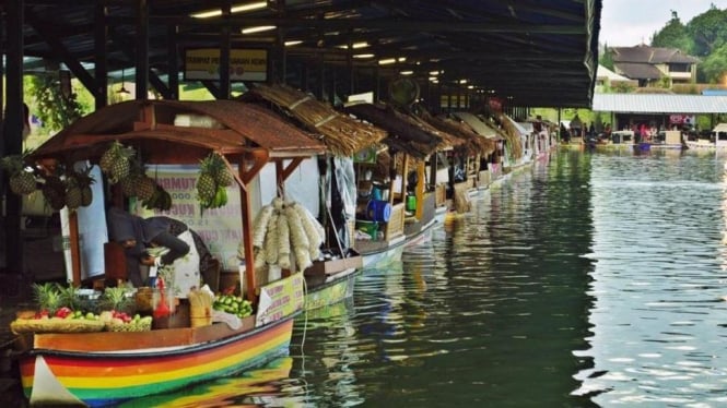 Rencana Liburan Ke Floating Market Lembang