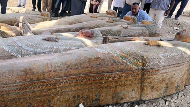 Hampir semua makam yang ada di Asasif, yang terletak dekat dengan Lembah Raja, berasal dari periode akhir Mesir Kuno (sekitar 664 hingga 332 tahun sebelum Masehi). - Egypt Antiquities Ministry