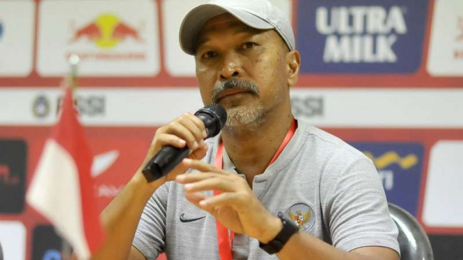 Mantan pelatih Timnas Indonesia U-19, Fakhri Husaini.