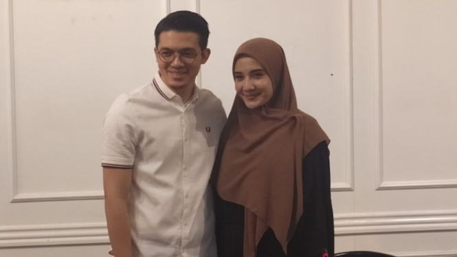 Irwansyah dan Zaskia Sungkar