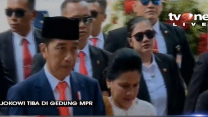 Jokowi tiba di Gedung MPR untuk pelantikan