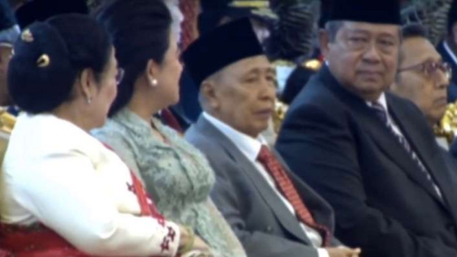 Megawati dan SBY menghadiri pelantikan Jokowi dan Maruf Amin di Senayan