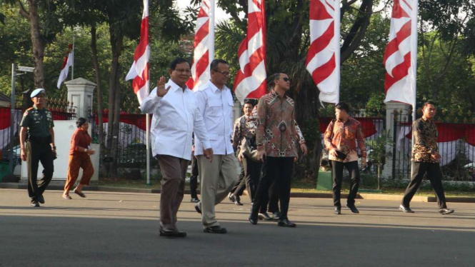Prabowo Subianto ke Istana jelas pengumuman Kabinet.