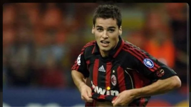 Mantan pemain AC Milan, Yoann Gourcuff. 