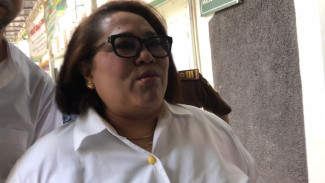 Antar Jenazah Ibu Sampai Syuting, Nunung Ternyata Belum Bebas