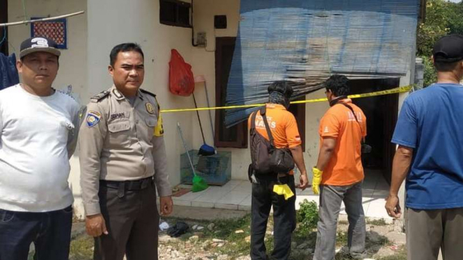 Densus 88 Anti Teror Polri bekuk terduga teroris di Sawangan, Depok, Sabtu, 26 Oktober 2019.