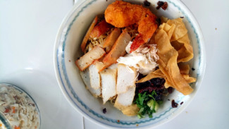 Bakmi Kepiting Legendaris Khas Pontianak Tampak Menggoda, tapi...