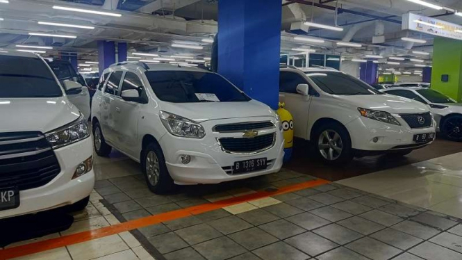 Chevrolet Spin di pasar mobil bekas Mega Glodok Kemayoran, Jakarta