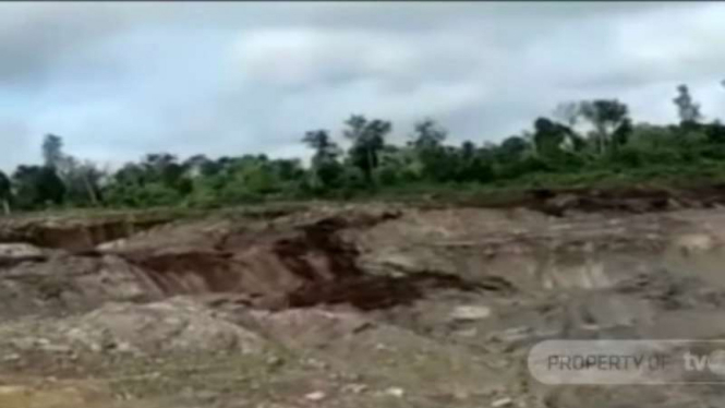 Bencana tanah longsor terjadi di area pertambangan batu bara di Kabupaten Tana Tidung, Kalimantan Utara.