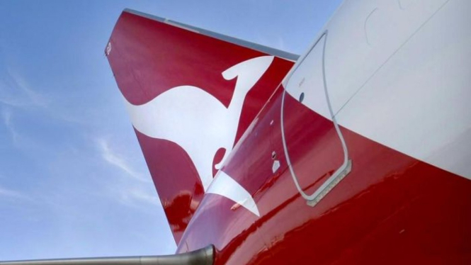Qantas telah memeriksa setengah dari 75 pesawat jenis Boeing 737 yang mereka operasikan dan menemukan adanya keretakan pada 3 pesawat.