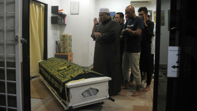 WNI di Malaysia salati jenazah Afridza Munandar