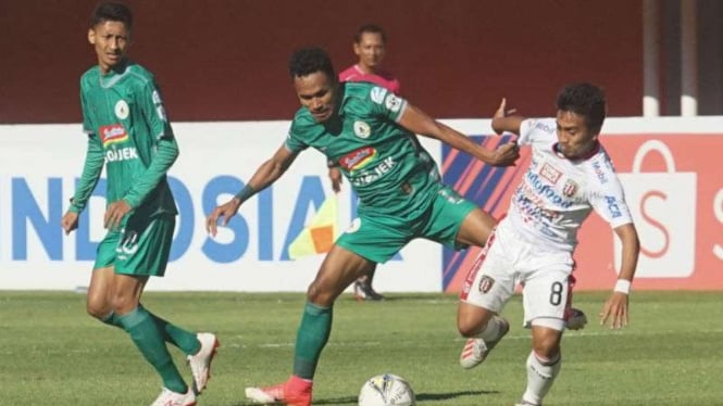 Duel PSS Sleman vs Bali United.