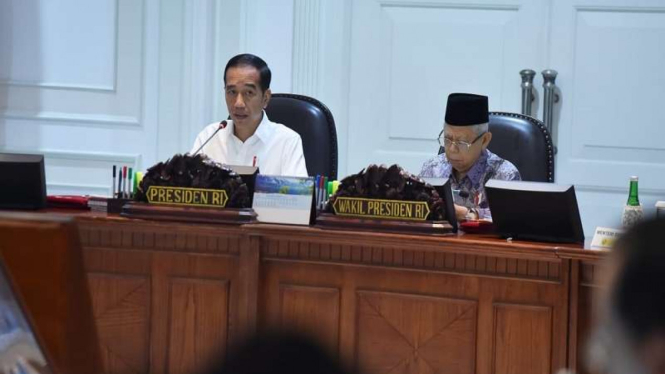 Rapat kerja kabinet Jokowi-Ma'ruf Amin di Istana Negara