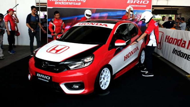 All New HondaBrio Racing Concept