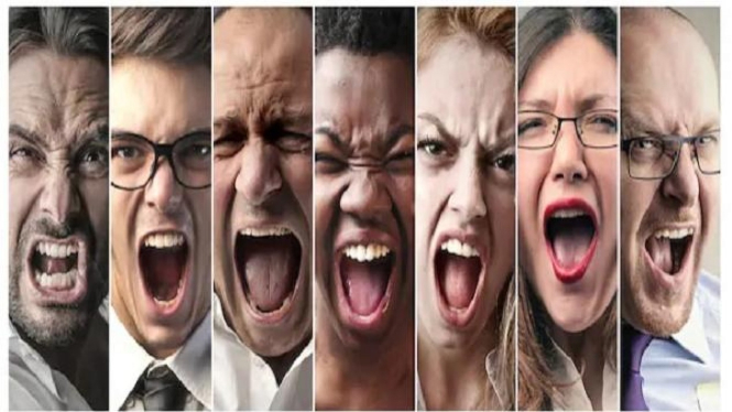 sumber: shutterstock.angry people screaming