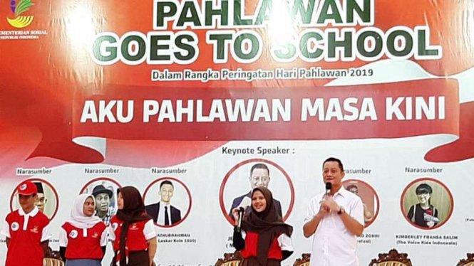 Kementerian Sosial menyelenggarakan kegiatan Pahlawan Goes to Schools.