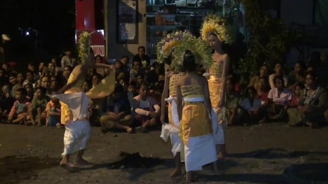 Ritual Tari Sanghyang Dedari yang sakral di Bali