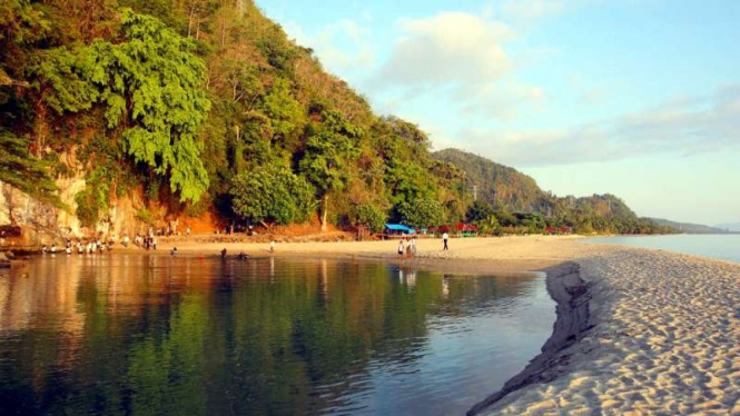 Sungai Tamborasi di Kolaka