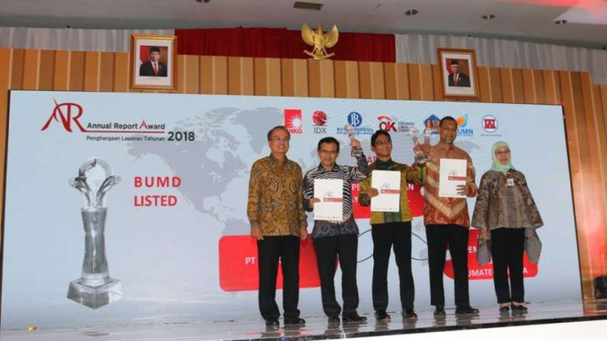 Terapkan Keterbukaan Informasi, Bank DKI Raih Annual Report Award 2018.