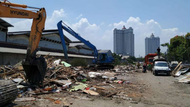 Kondisi  Jalan Agung Perkasa, Sunter, Jakut, usai bangunan liar dibongkar.