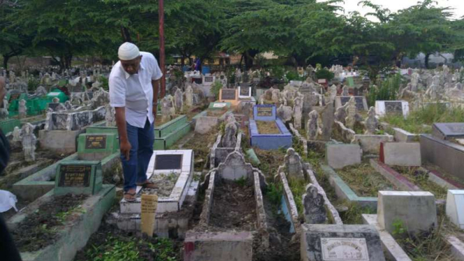Lokasi makam seorang terduga teroris jenazah Ananda Putra alias Abu Alfan di TPU Kemiri, Kelurahan Sudirejo, Kecamatan Medan Kota, Kota Medan.