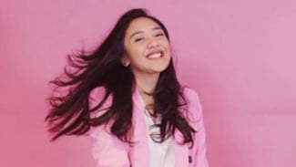 Putri Tanjung Ramai Diperbincangkan hingga Trending Gegara Ini