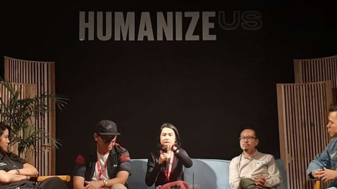 Humanize Us