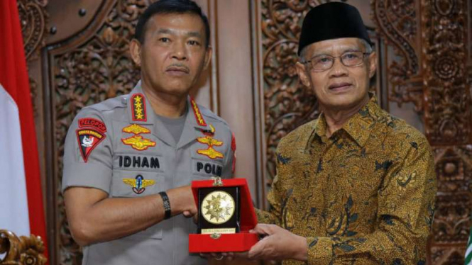 Kapolri Jenderal Pol Idham Azis bertemu Ketum PP Muhammadiyah Haedar Nashir.