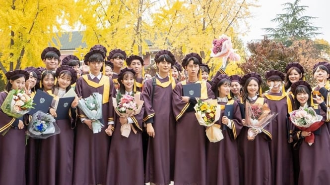 Hasil gambar untuk drama korea extraordinary