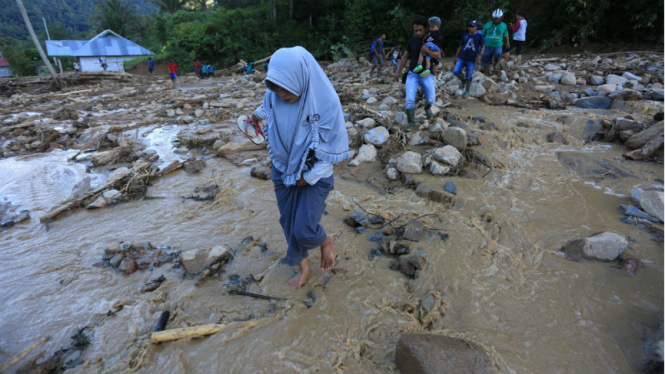 Kabupaten Solok, Sumatera Barat diterjang banjir bandang