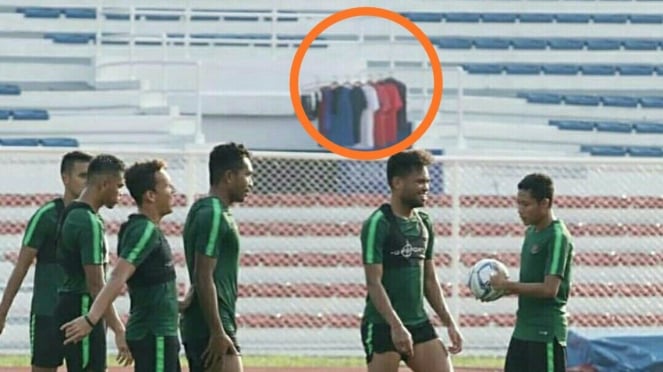 Pemandangan ada jemuran pakaian di Rizal Memorial Stadium, Manila