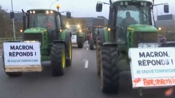 1000 traktor wujud aksi demonstrasi di Paris