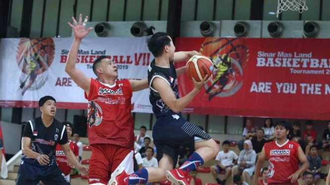 Pertandingan di ajang Sinar Mas Land Basketball Tournament 2019