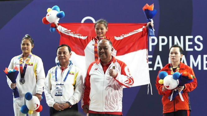 Windy Aisah raih emas dari angkat berat nomor 49kg putri SEA Games 2019