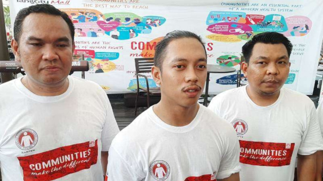 Memperingati Hari AIDS Sedunia di Tangerang City Mall