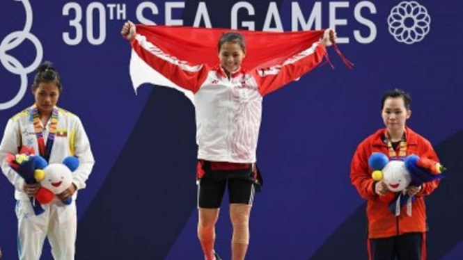 Windy Cantika Aisah, Atlet Angkat Besi Indonesia